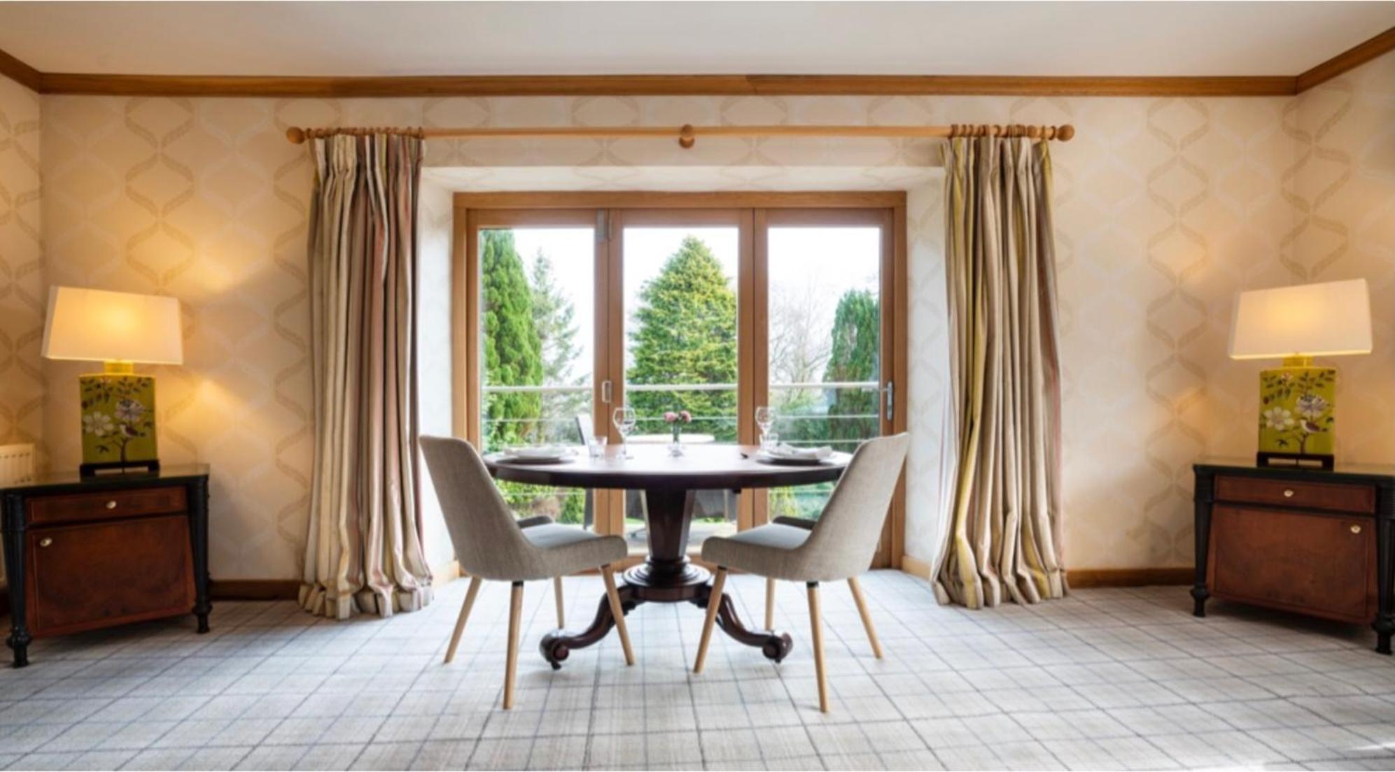 Yewfield Self Catering Apartments ホークスヘッド エクステリア 写真