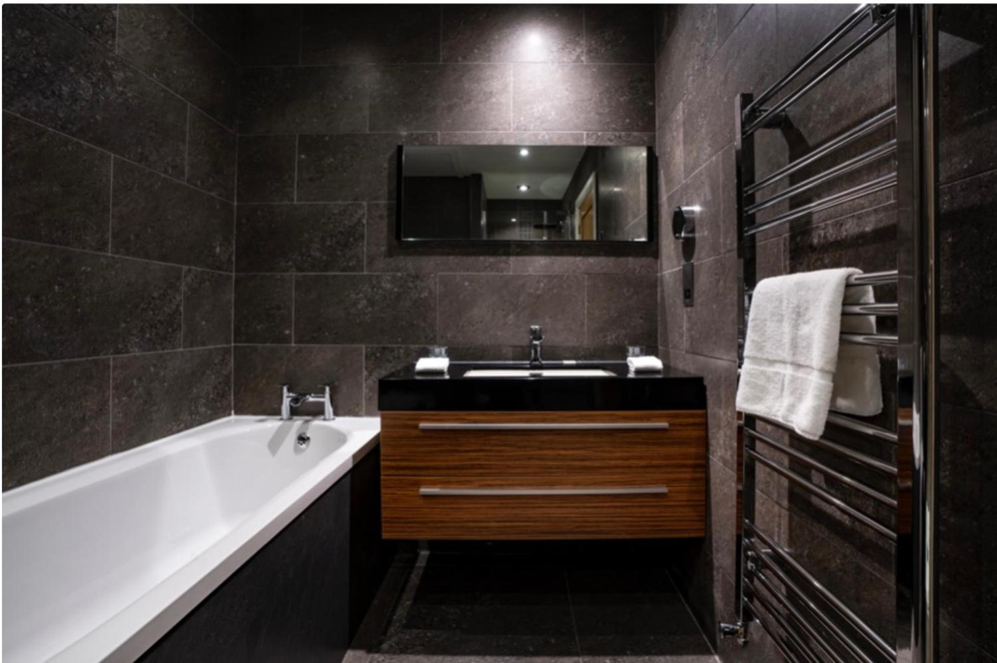 Yewfield Self Catering Apartments ホークスヘッド エクステリア 写真