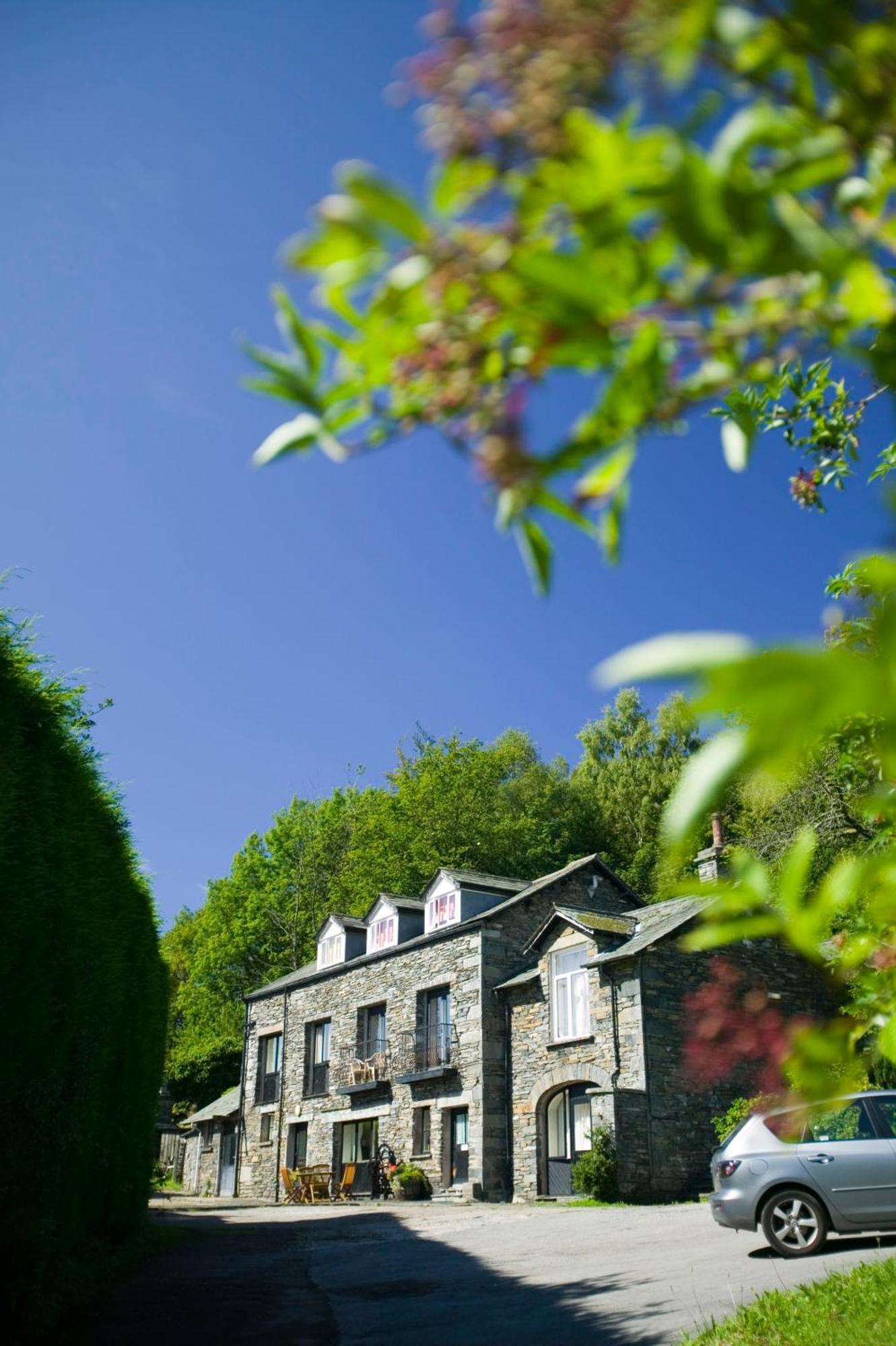 Yewfield Self Catering Apartments ホークスヘッド エクステリア 写真