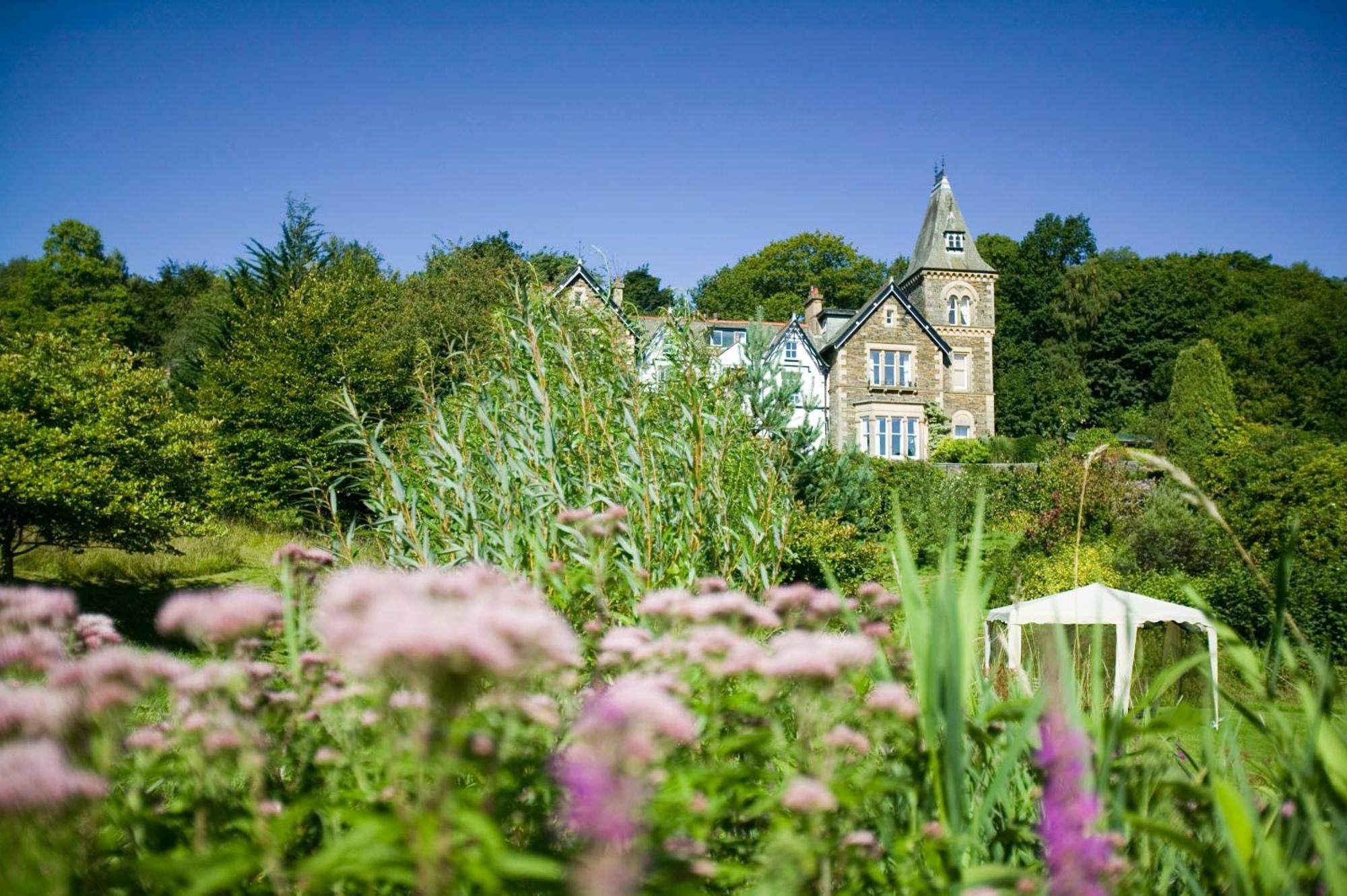 Yewfield Self Catering Apartments ホークスヘッド エクステリア 写真