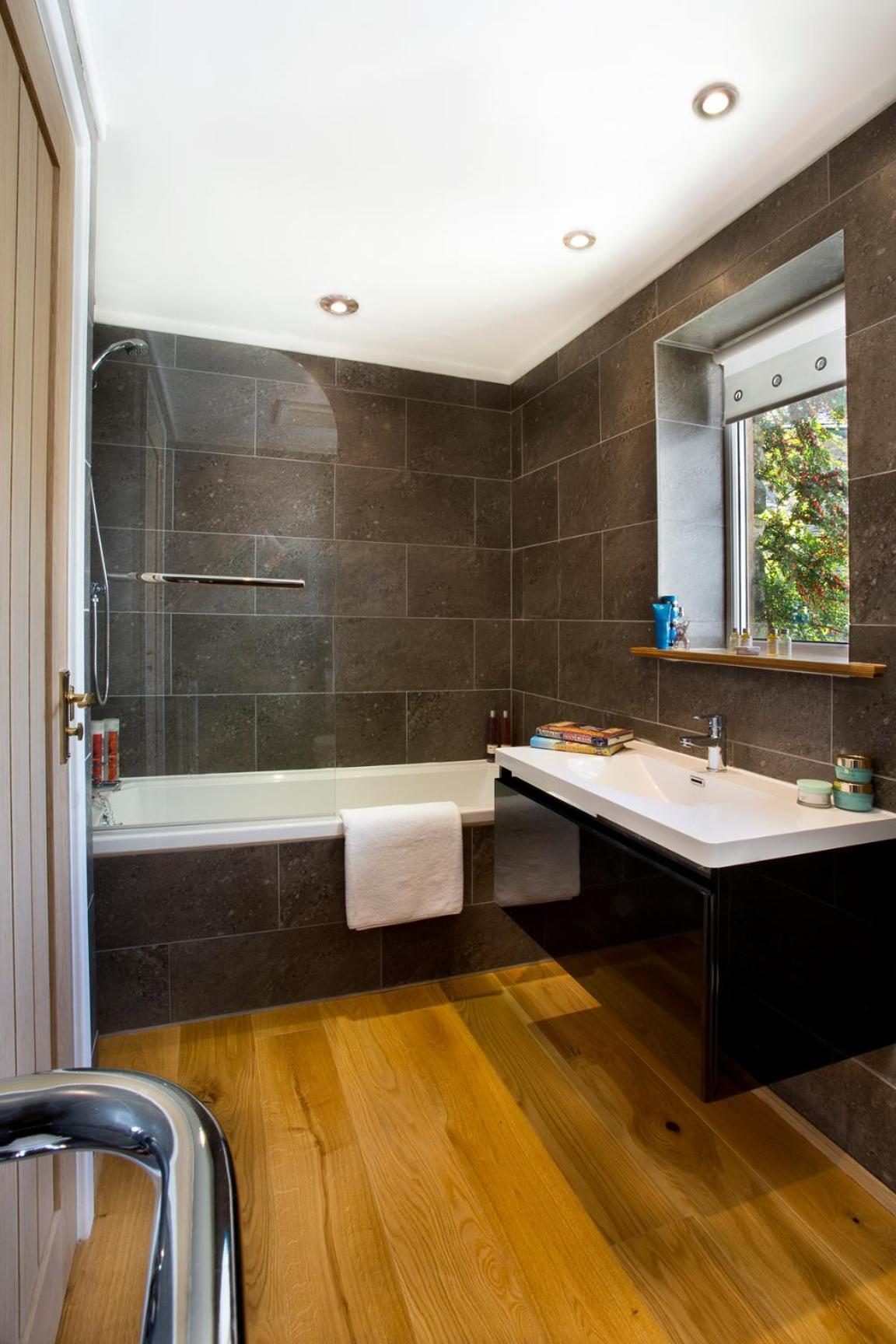 Yewfield Self Catering Apartments ホークスヘッド エクステリア 写真
