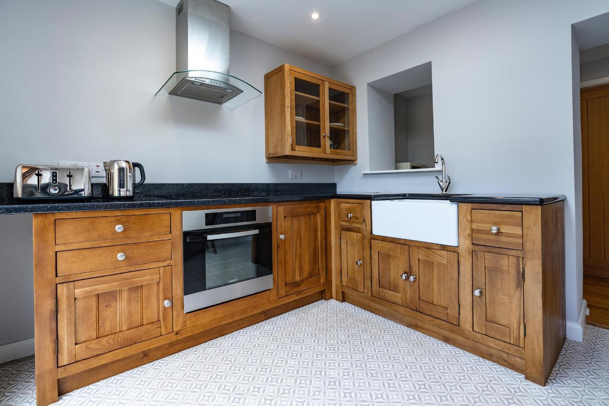 Yewfield Self Catering Apartments ホークスヘッド エクステリア 写真